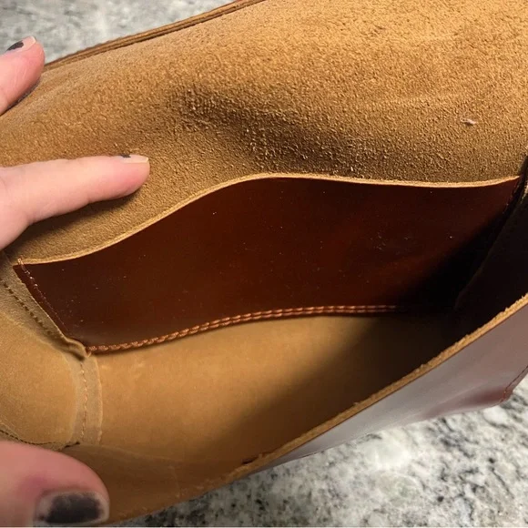 Portland leather goods Mini Metro crossbody Brown Leather Crossbody Bag - Picture 11 of 14